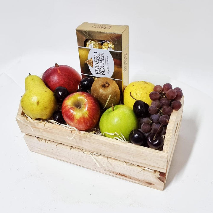 Caixa de Frutas Presente com Bombons - Cestas Company